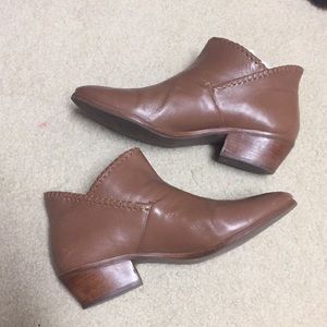 Jack Rogers Tan Leather Bootie Size 8.5